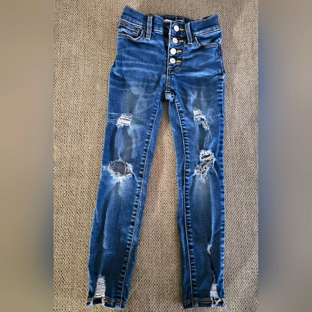 Old Navy Distressed Skinny Jeans - Size 6
